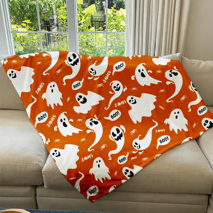 Halloween Ghost Blanket – Custom Name Throw, Cute Spooky Decor for Kids & Adults, Cozy Fall Gift, Boo Blanket,Halloween,xmas season