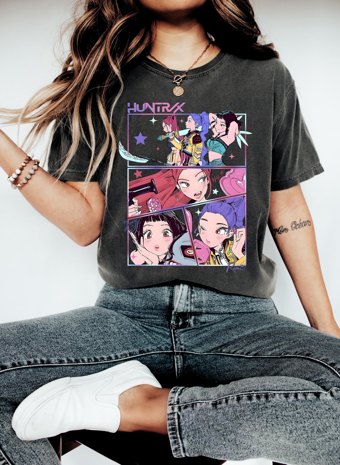 Kpop Demon Hunters Shirt, Huntrix Girl T-Shirt, Kpop idol group Shirt, Mira, Rumi, Joey Shirt,Demon Hunter Merch, Gift for Huntrix fan Shirt