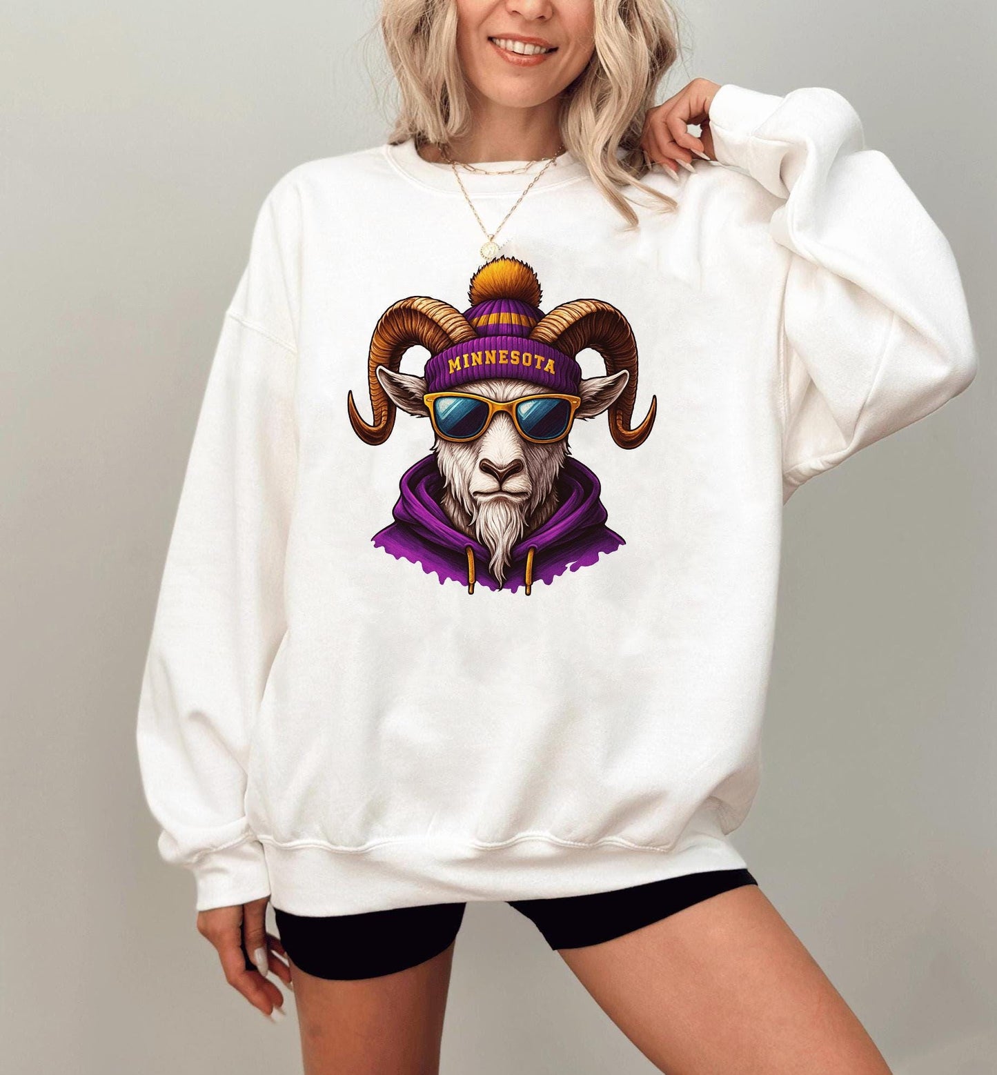 Minnesota Football Sweatshirt, Minnesota Football Game Day, Vintage Style Minnesota Football shirt, Sunday Football,Purple and Gold Shirt