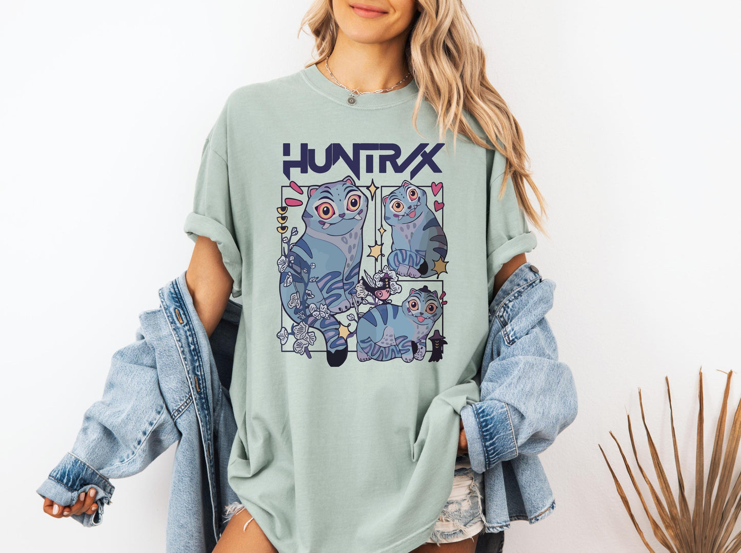 Kpop Demon Hunters Tiger Shirt, Derpy the Tiger And Bird Demon Hunter Tiger Shirt, Hunters Tiger Fan, Animal Shirt, Kpop Movie Fan Gift