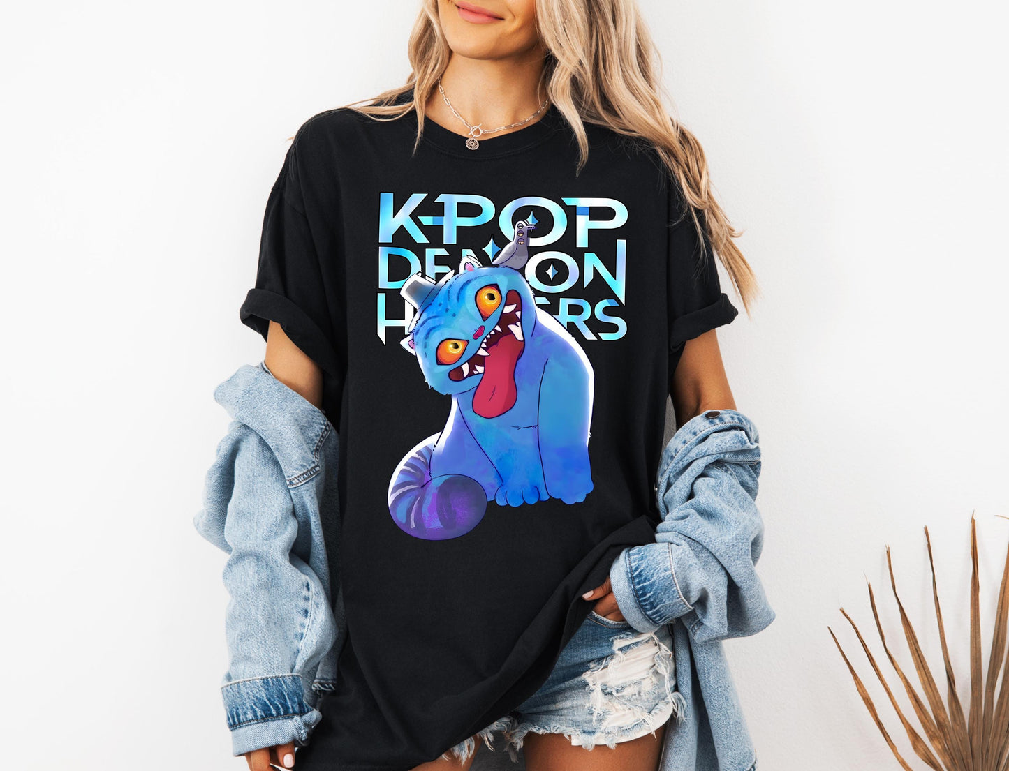 Kpop Demon Hunters Tiger Shirt, Derpy the Tiger And Bird Demon Hunter Tiger Shirt, Hunters Tiger Fan, Animal Shirt, Kpop Movie Fan Gift