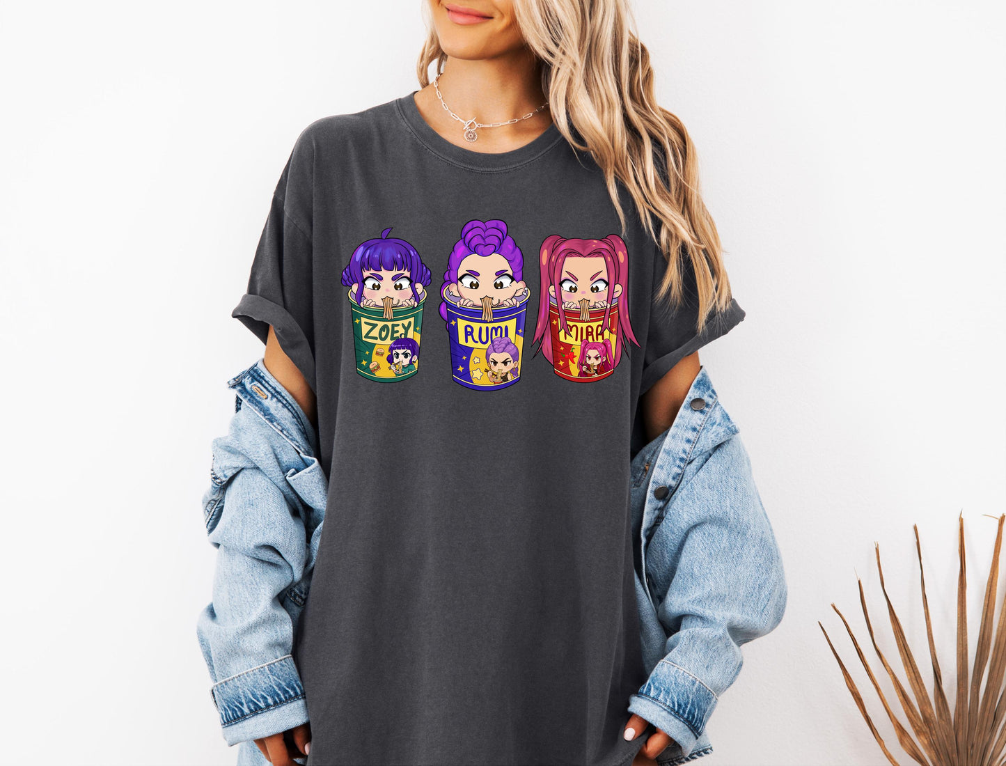Kpop Demon Hunters Shirt, Huntrix Girl T-Shirt, Kpop idol group Shirt, Mira, Rumi, Joey Shirt,Demon Hunter Merch, Gift for Huntrix fan Shirt