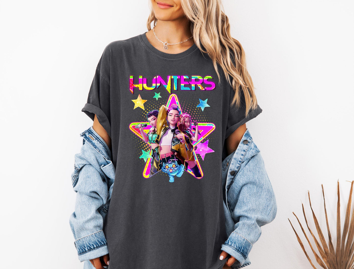 Kpop Demon Hunters Shirt, Huntrix Girl T-Shirt, Kpop idol group Shirt, Mira, Rumi, Joey Shirt,Demon Hunter Merch, Gift for Huntrix fan Shirt