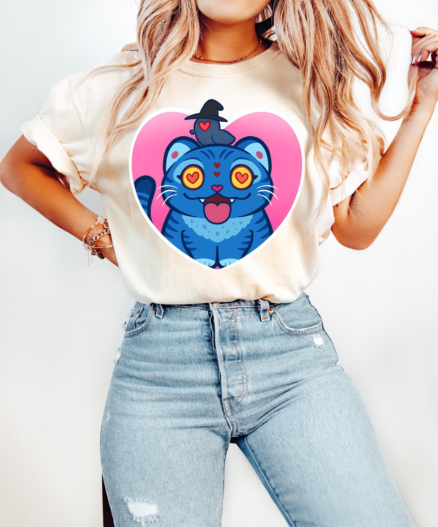 Kpop Demon Hunters Tiger Love Shirt, Derpy the Tiger And Bird Demon Hunter Tiger Shirt, Hunters Tiger Fan, Animal Shirt, Kpop Movie Fan Gift