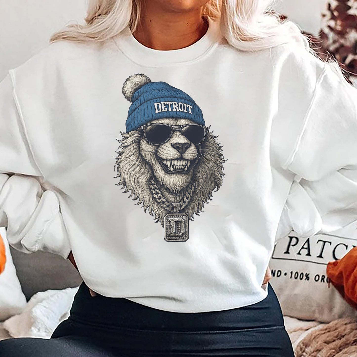 Detroit Lion Sweatshirt, Cool Animal Graphic Hoodie, Vintage Streetwear Top, Retro Hip Hop Lion Shirt, Unisex Oversized Game Day Outfit