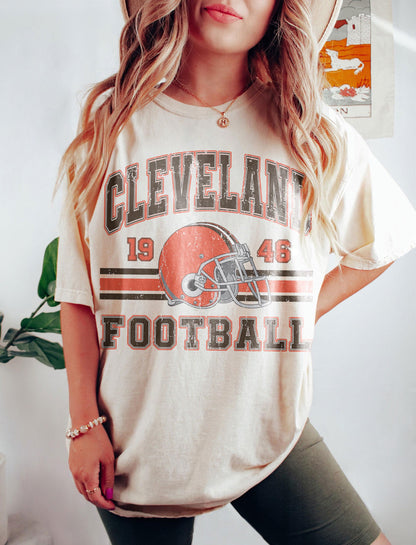 Vintage 90s Style Cleveland Football fan tshirt,Cleveland sweatshirt,Cleveland football Hoodie, Game day Football, Vintage Tee,Youth tshirt