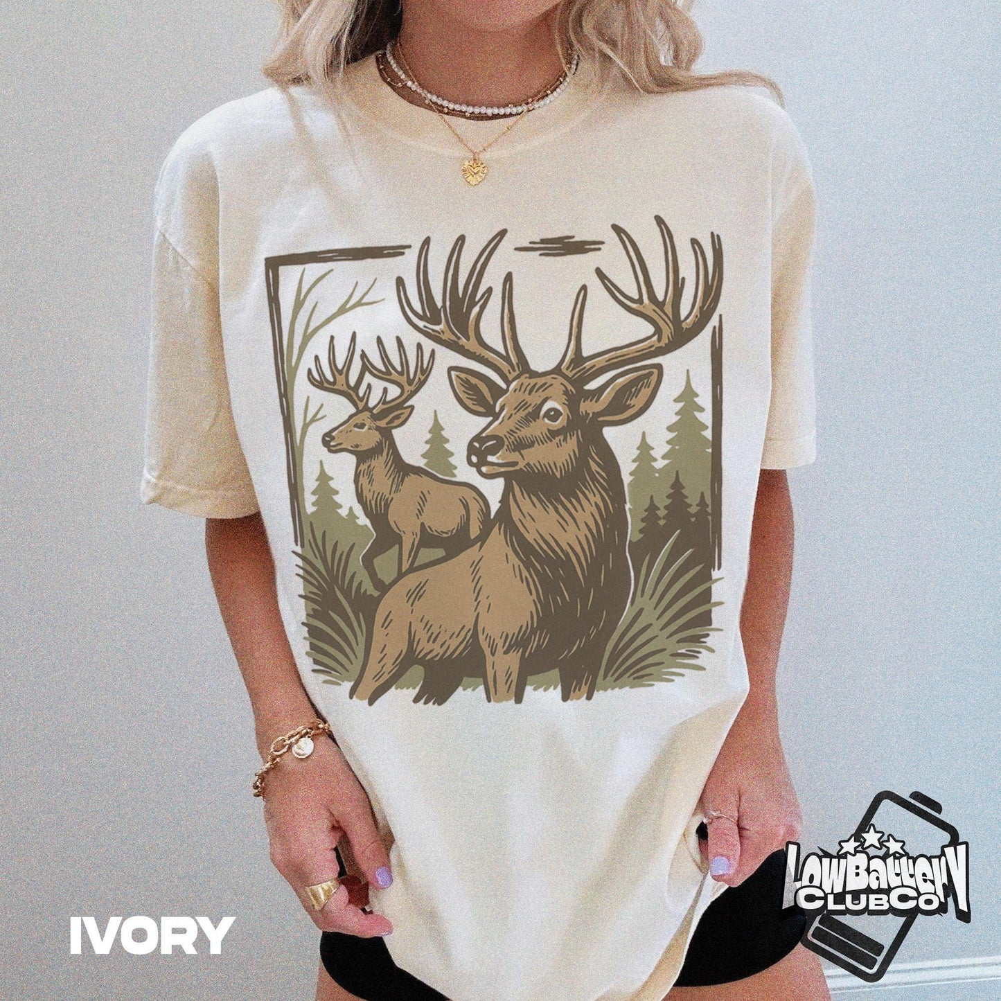 Retro Deer T-Shirt, Vintage Wildlife Graphic Tee, Rustic Nature Adventure Shirt, Gift for Animal and Hunting Lovers