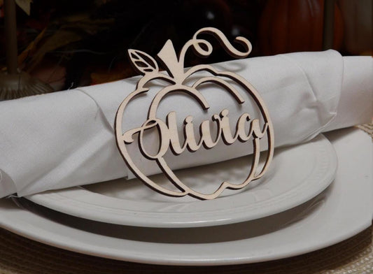 Pumpkin name plate/Wooden Fall Place Tag/Personalized Pumpkin Name plate/Friendsgiving Name Tag/Thanksgiving table decor/Holiday Decor