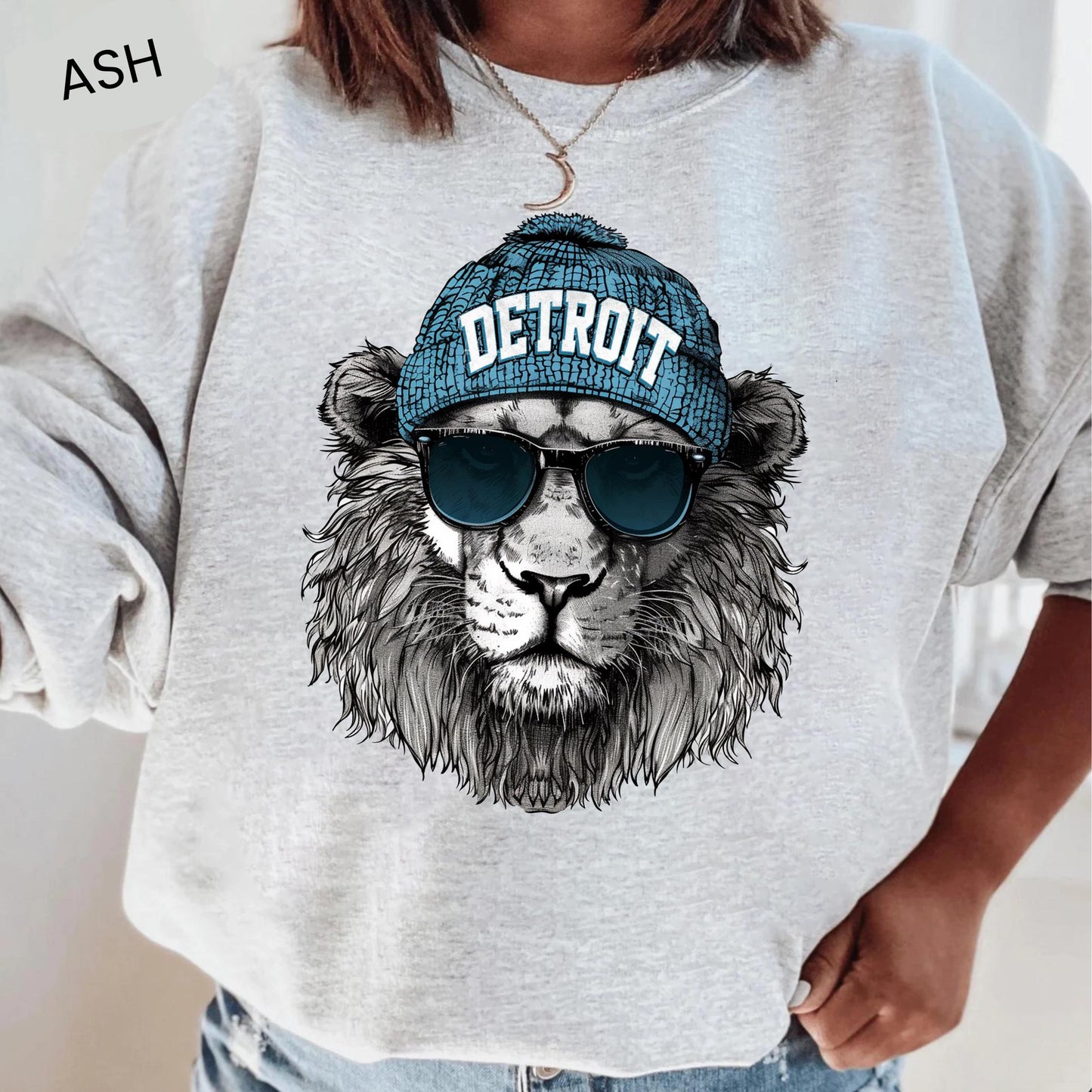 Vintage Detroit Animal Mascot Sweatshirt, Football Lion Spirit Shirt, Detroit Hoodie, Woman Crewneck Sport Gear, Unisex Lion Fan Apparel