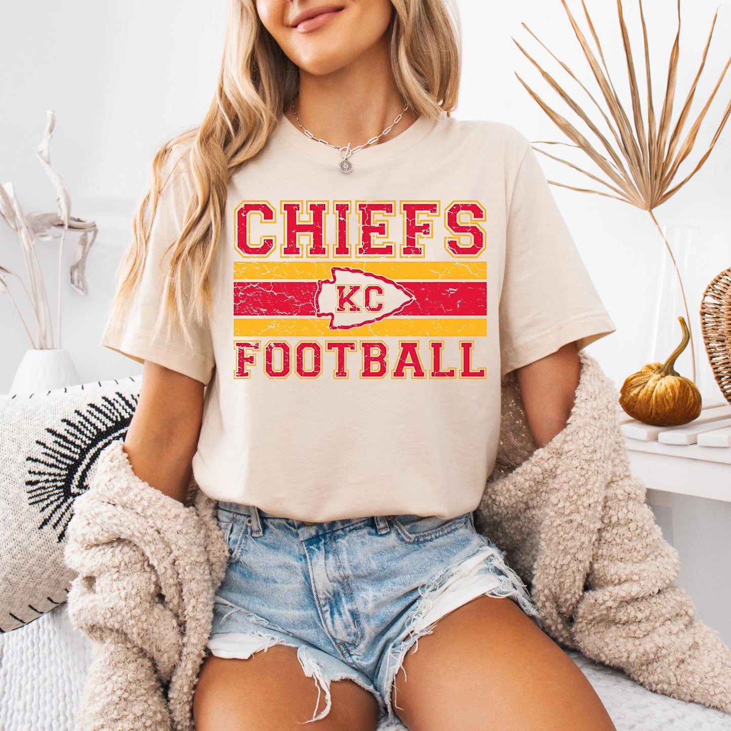 Vintage Chiefs Sweatshirt: Kansas City Football Crewneck