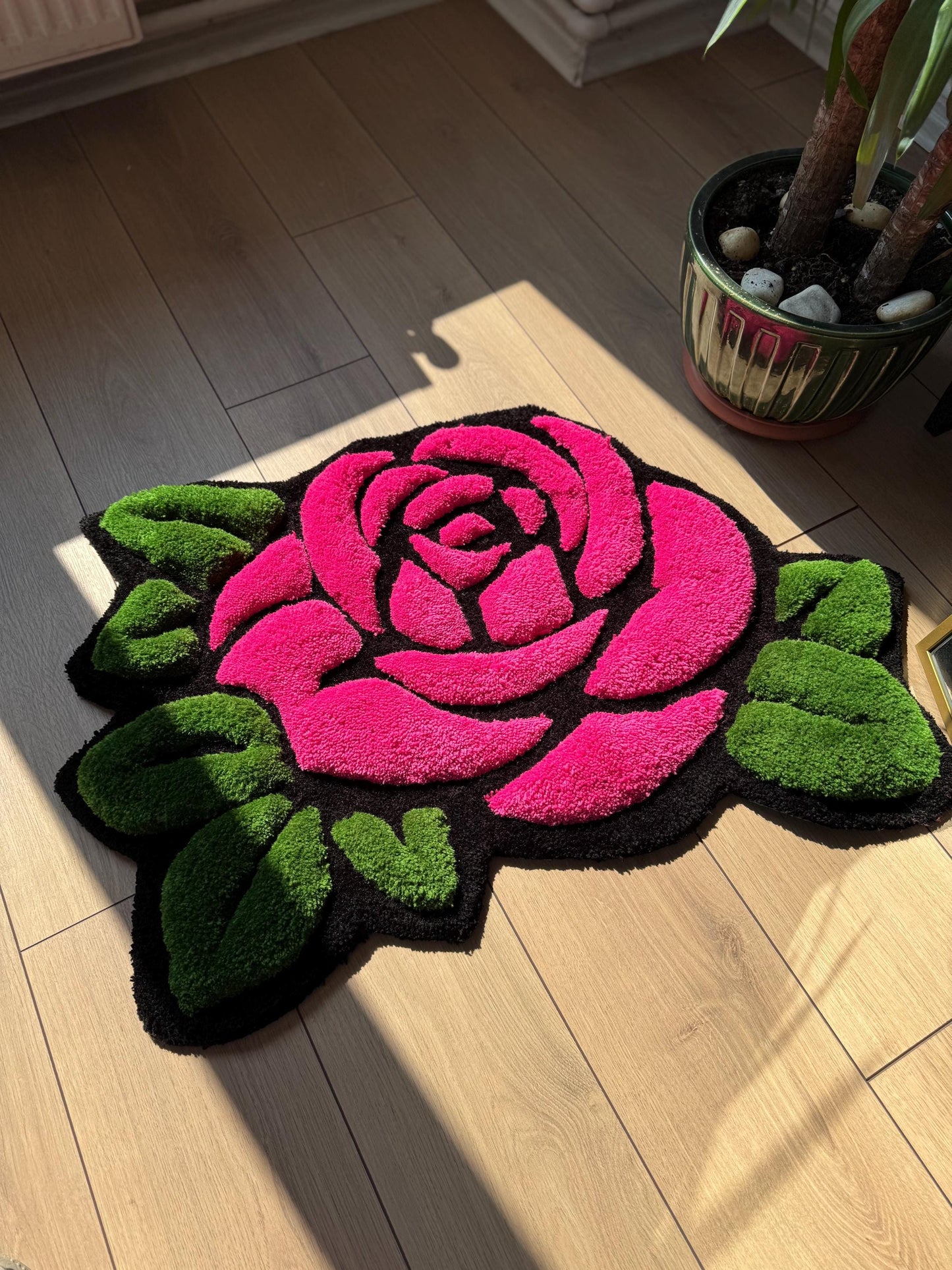 Handmade Pink Rose Shaped Tufted Rug 3D Floral Carpet for Bedroom Living Room Aesthetic Decor Unique Soft Floor Mat 95x75cm Gift Idea