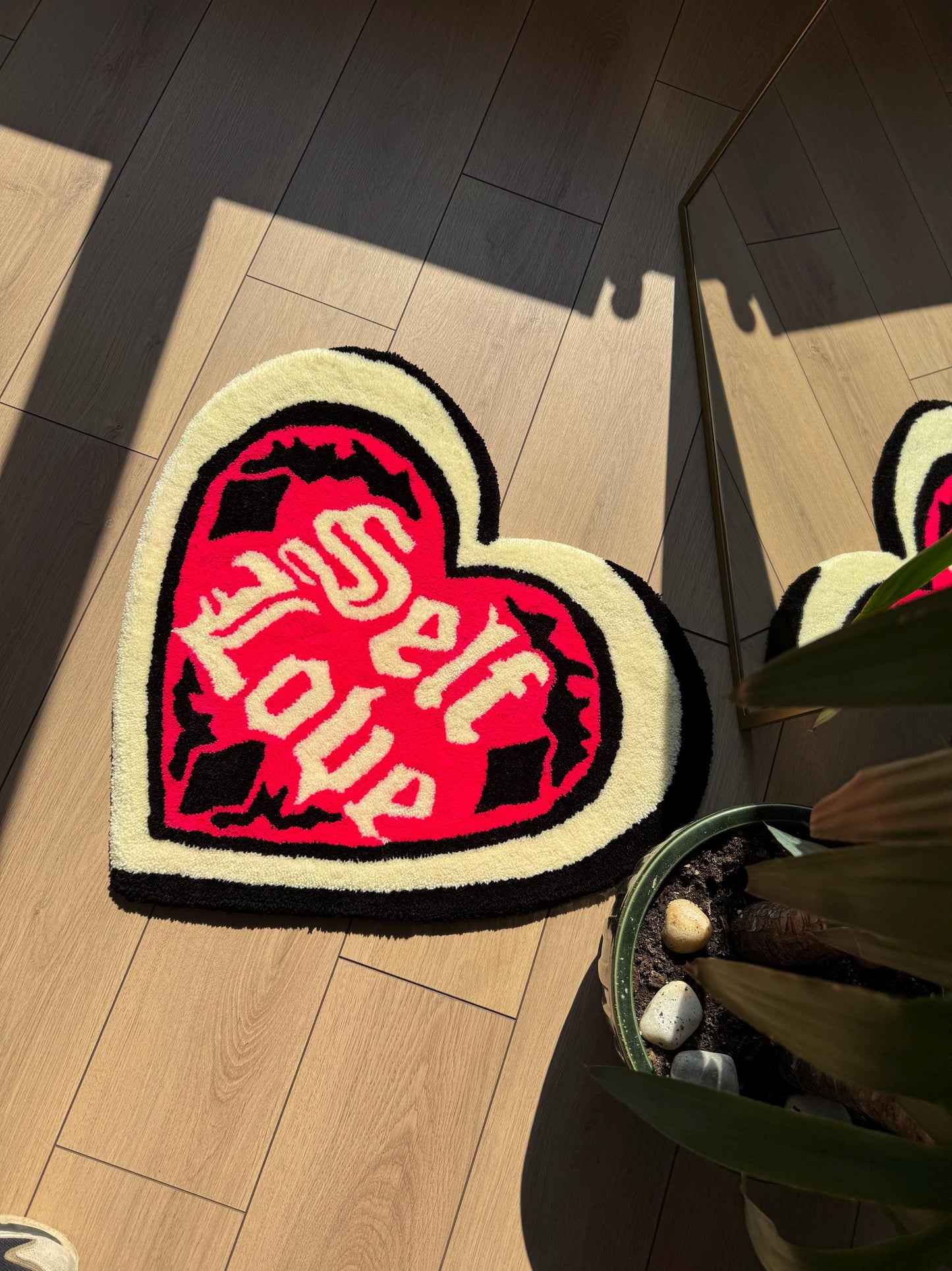 Handmade Self Love Heart Tufted Rug Bold Lettering Gothic Pink Red Carpet Aesthetic Bedroom Soft Floor Mat Empowering Decor 75x65cm Gift