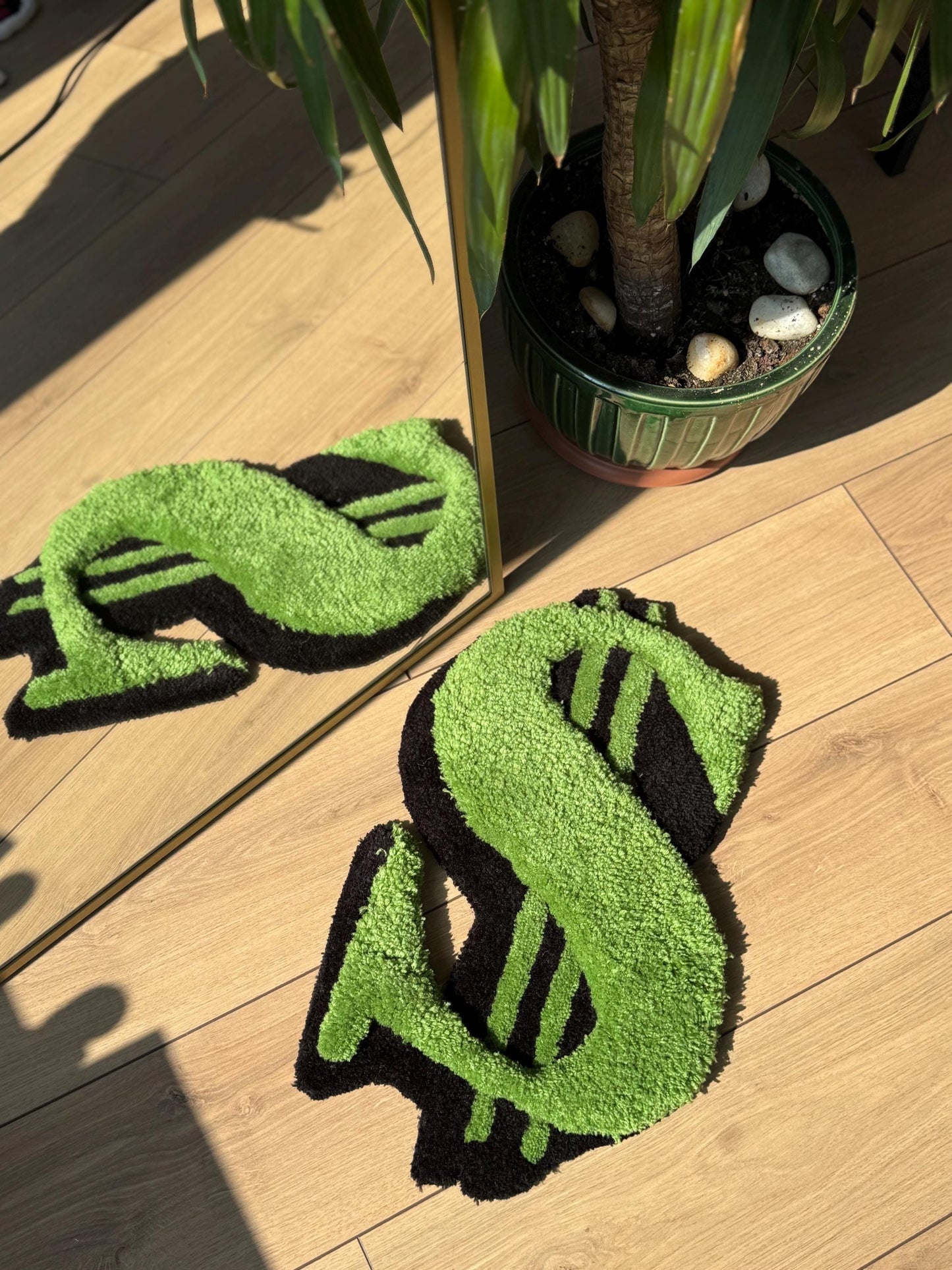 Handmade Dollar Sign Tufted Rug Green Black Money Symbol Carpet Urban Aesthetic Soft Floor Mat Cool Room Decor 60x35cm Gift Idea