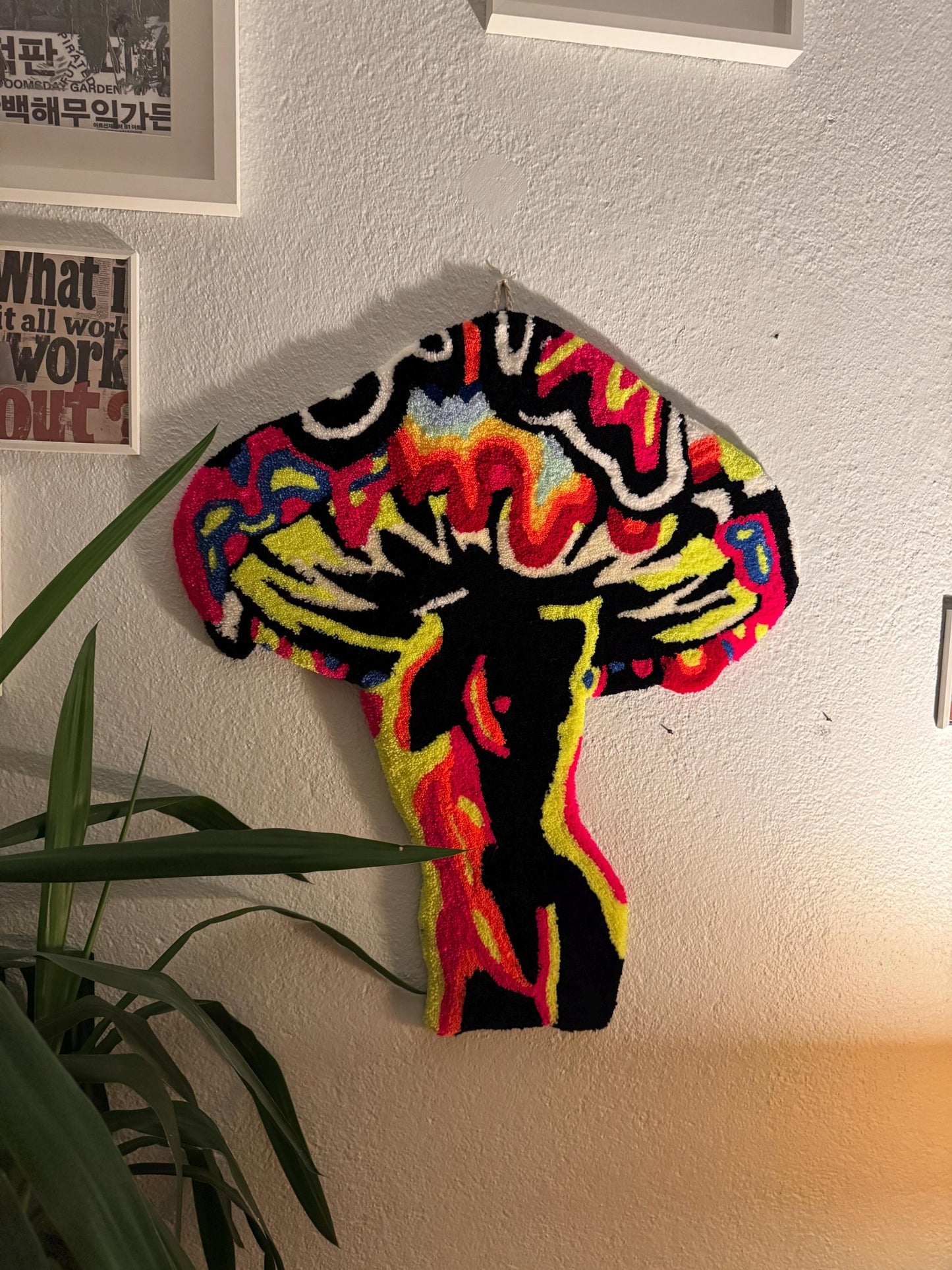 Glow in the Dark Mushroom Woman Rug – Handmade 3D Tufted Psychedelic UV Reactive Wall Art & Floor Carpet
