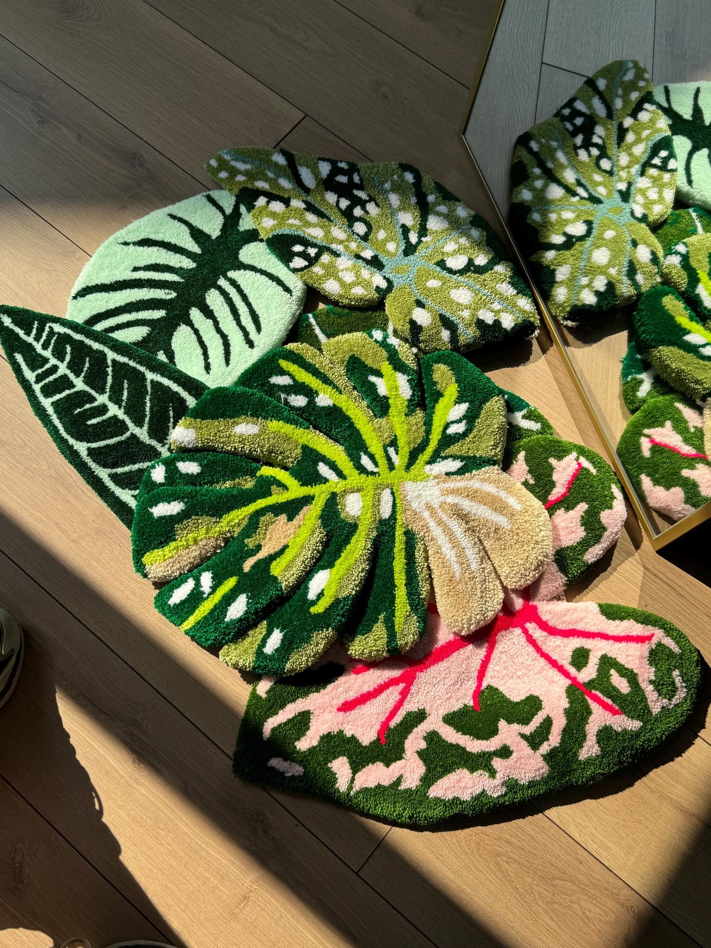 Handmade Tropical Leaf Rug Wall Decor Set – Monstera, Caladium & Alocasia Tufted Rugs – Botanical Plant Lover Gift