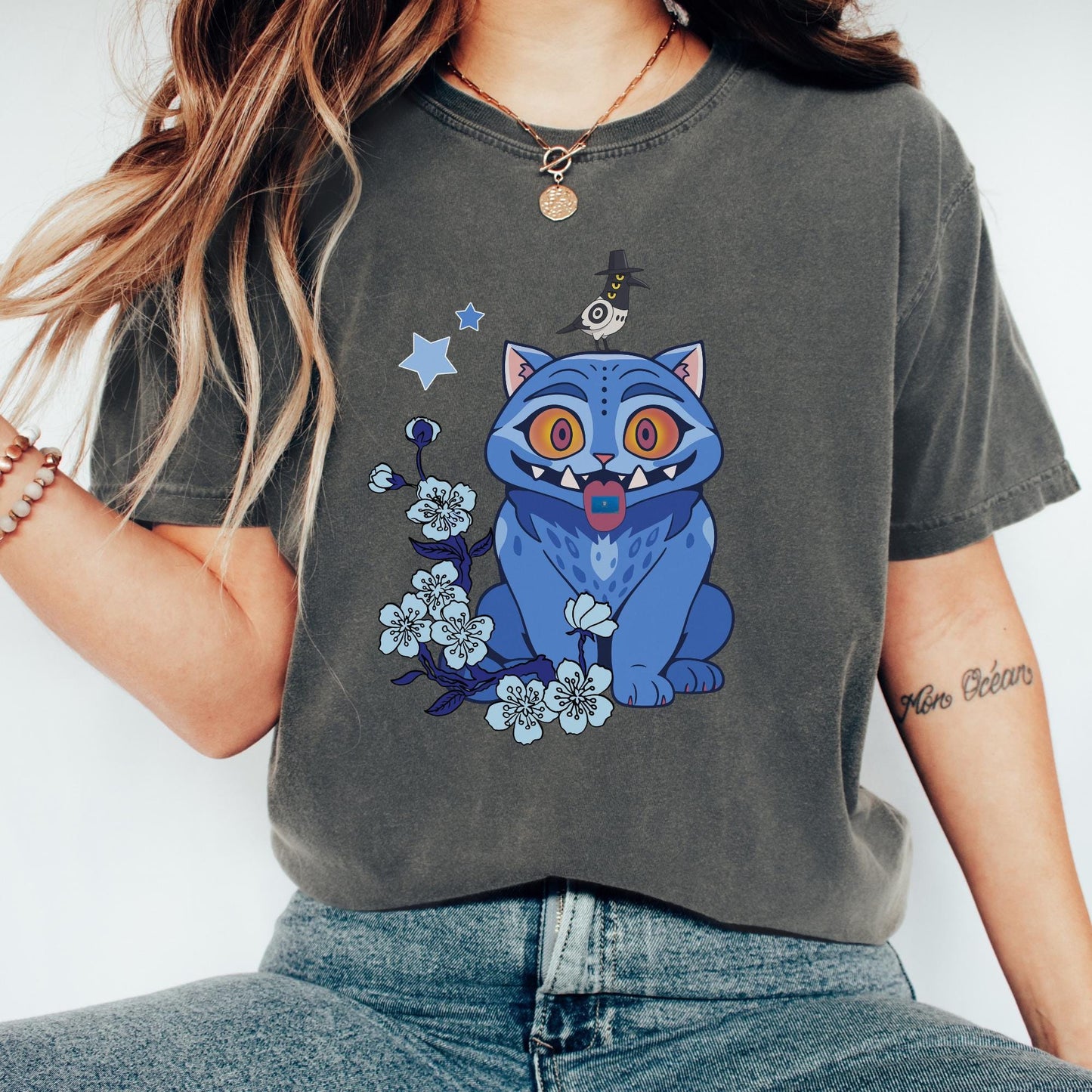 Demon Hunter Tiger Tee, Derpy Tiger and Bird Shirt, Kpop Saja Boys Merch, Hunters Fan Graphic T-shirt, Kpop Demon Hunters Gift