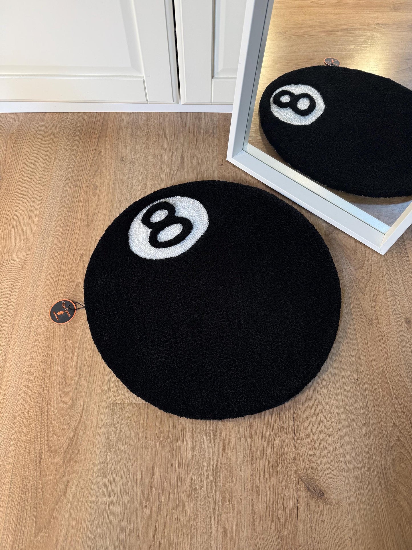 Handmade Tufted Rug – 8 Ball Round Carpet, Soft Fluffy Pool Ball Mat, Unique Game Room or Home Decor Gift