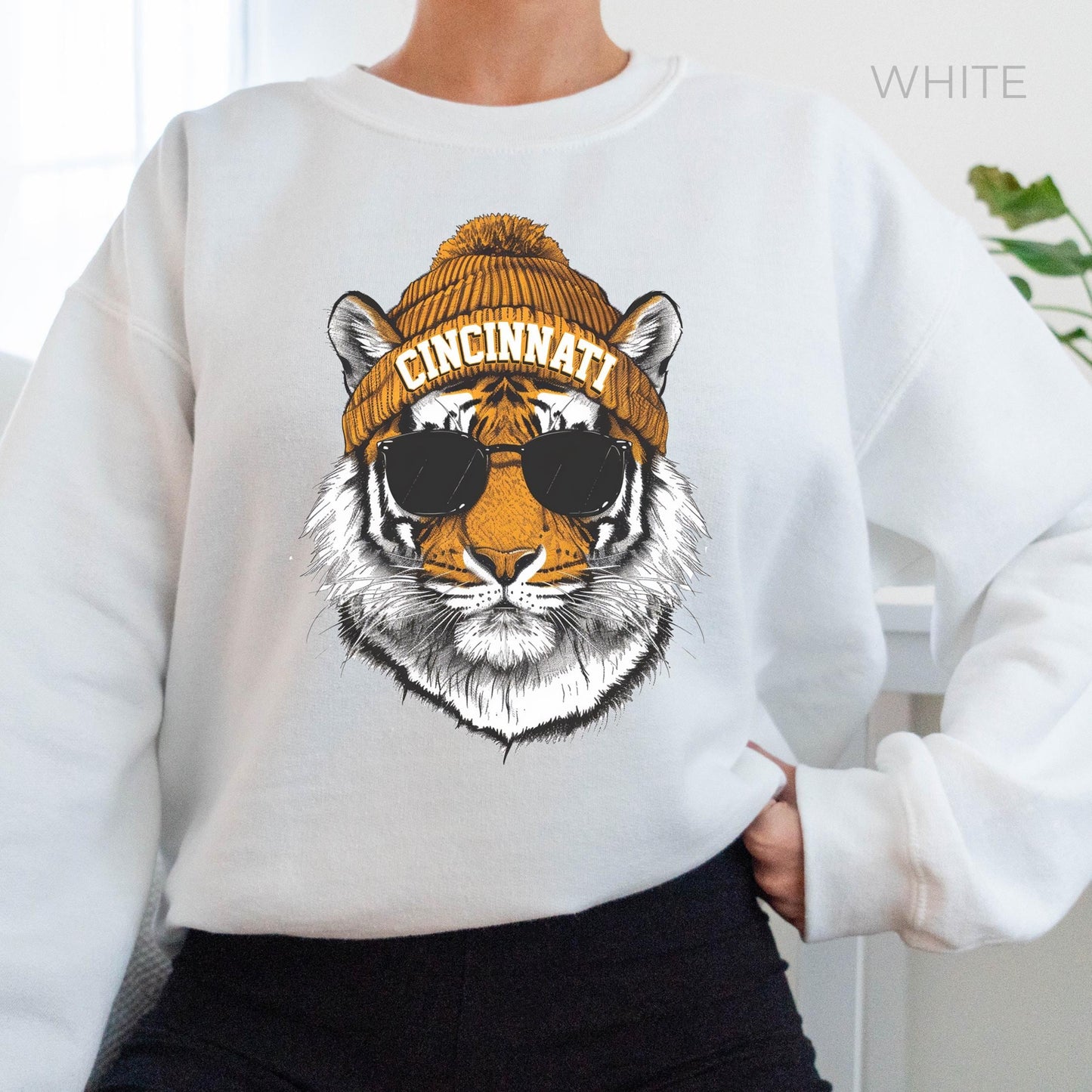 Cincinnati Tigers Sweatshirt, Retro Cincinnati Game Day Sweatshirt, Cincinnati Mascot Sweatshirt, Trendy Game Day Gift Tee, Sports Fan Tee