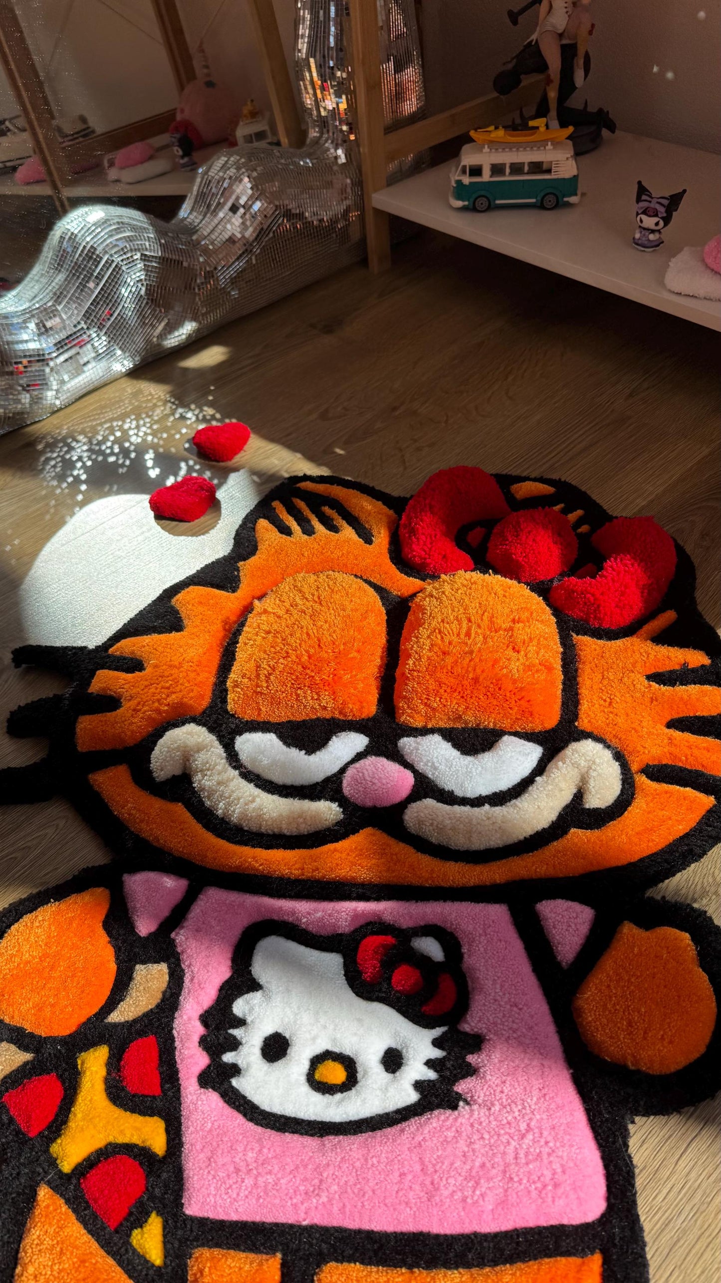 Angel Garfield Tufted Rug – Funny Puffy Cartoon Carpet, Handmade Fluffy Rug, Meme Decor for Bedroom or Living Room, Cute Gift for Fans