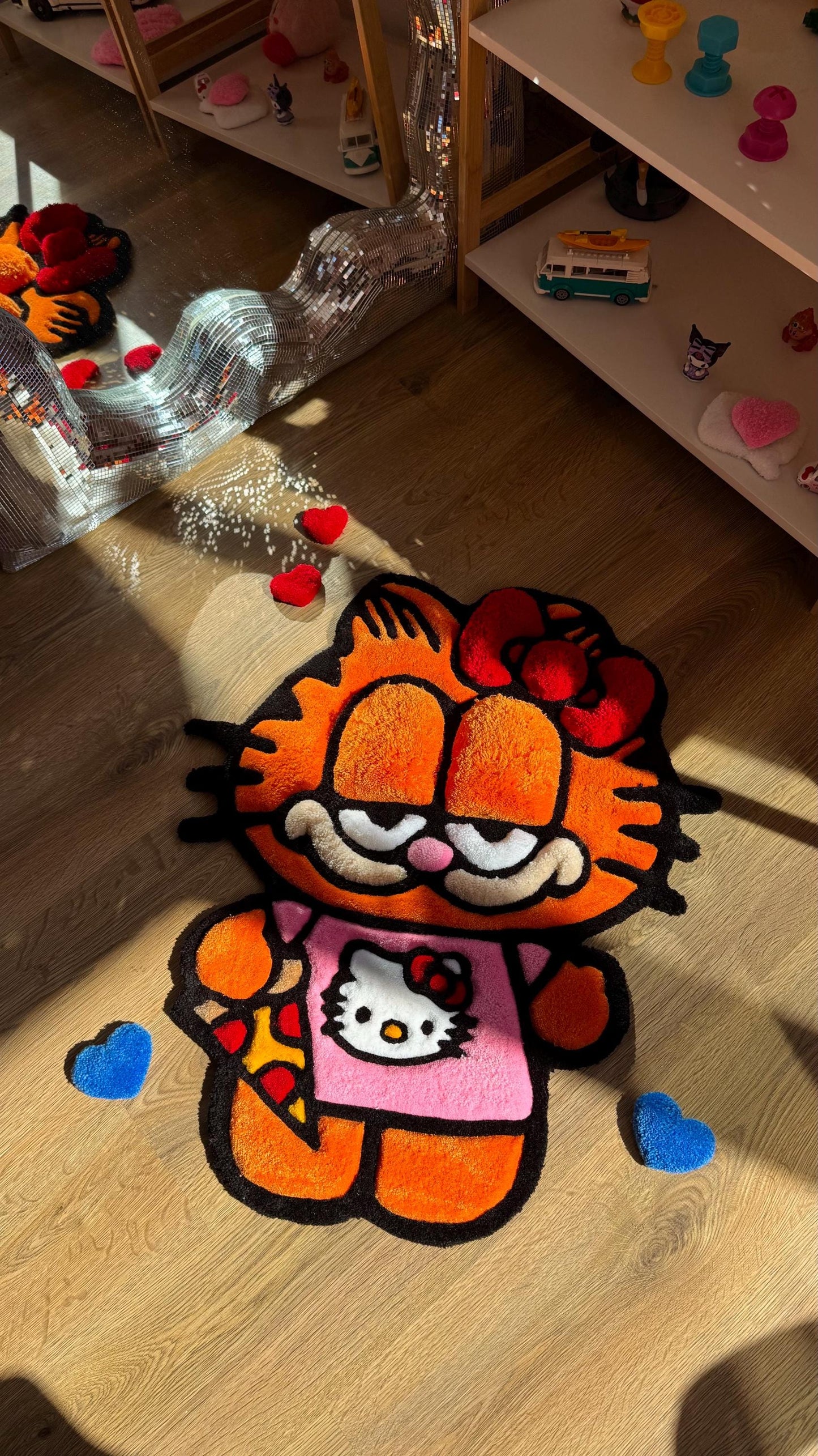 Angel Garfield Tufted Rug – Funny Puffy Cartoon Carpet, Handmade Fluffy Rug, Meme Decor for Bedroom or Living Room, Cute Gift for Fans