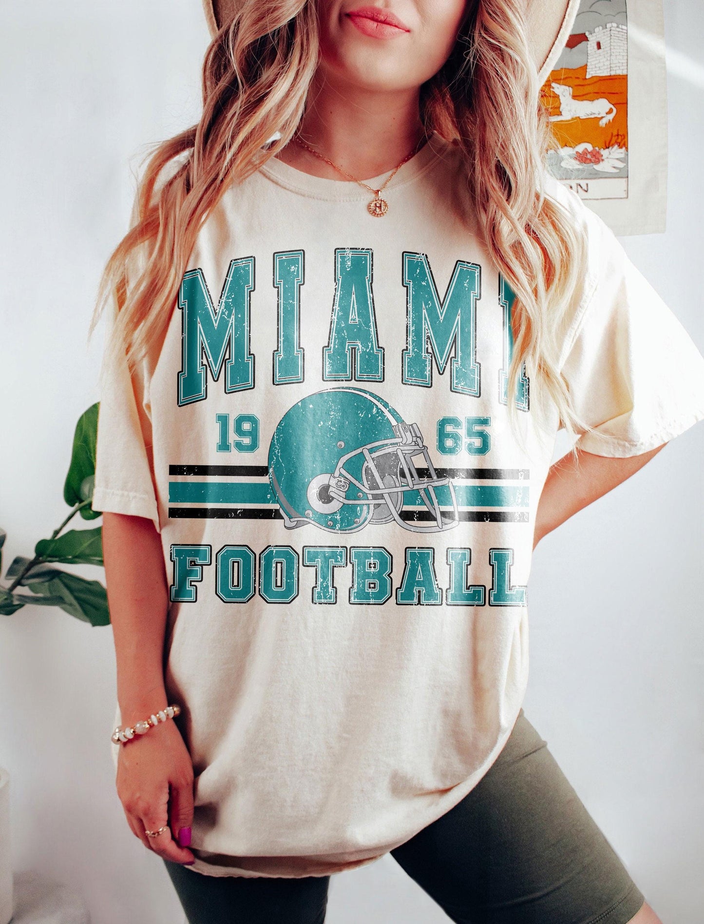 Vintage 90s Style Miami Football Sweatshirt, Retro Sports Fan Shirt, Trendy Game Day Gift, Miami Mascot Sweatshirt, Miami Football Fan Shirt