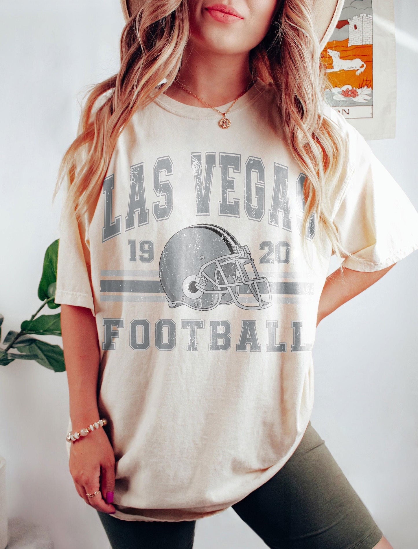 Vintage 90s Style Las Vegas Football Sweatshirt, Retro Sports Fan Shirt, Game Day Gift Tee, Las Vegas Mascot Sweatshirt, Las Vegas Football