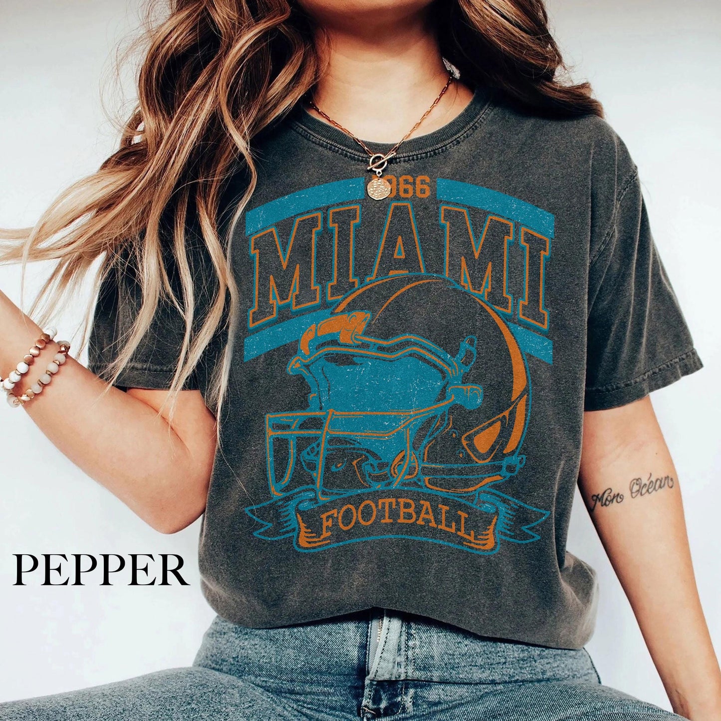 Vintage 90s Retro Style Miami Football Shirt, Miami Football Women Shirt, Game Day Shirt, Miami Football Shirt, Miami Football Gift Shirt