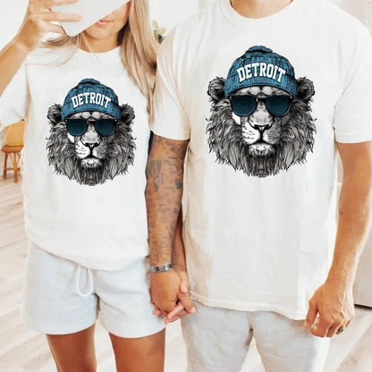 Vintage Detroit Animal Mascot Sweatshirt, Football Lion Spirit Shirt, Detroit Hoodie, Woman Crewneck Sport Gear, Unisex Lion Fan Apparel
