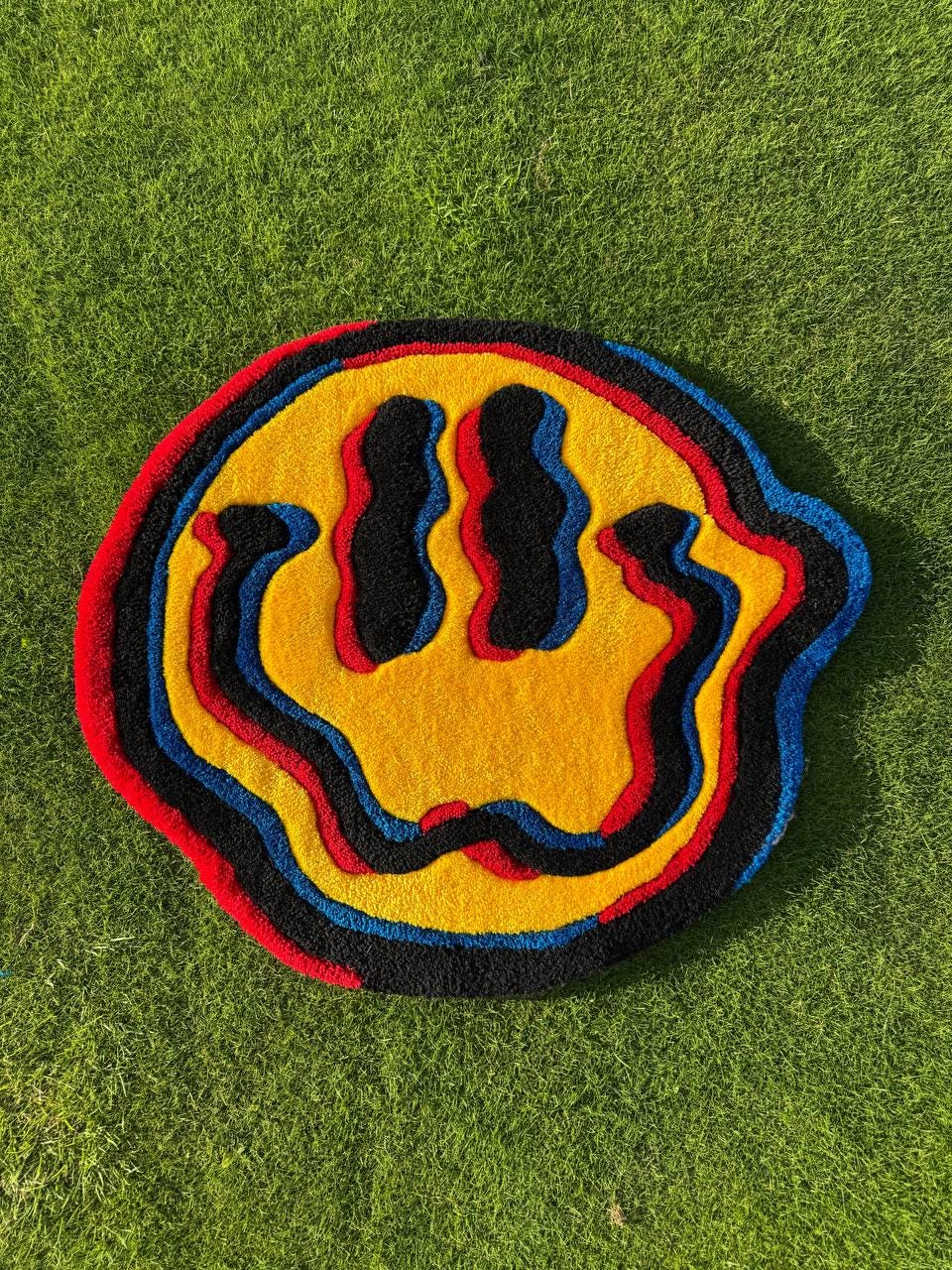 Smiley Face Rug 3D | Tufted Happy Emoji Carpet | Cute Aesthetic Home Decor