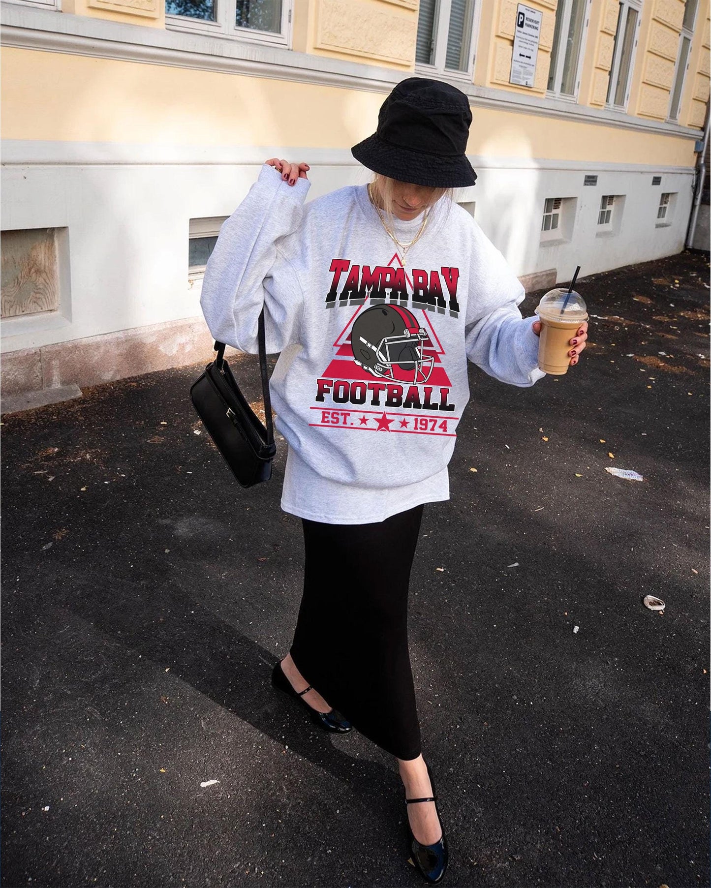 Vintage style Tampa Bay Football sweatshirt, Football shirt, Tampa Bay football Crewneck tshirt, Game day Football,American football tee