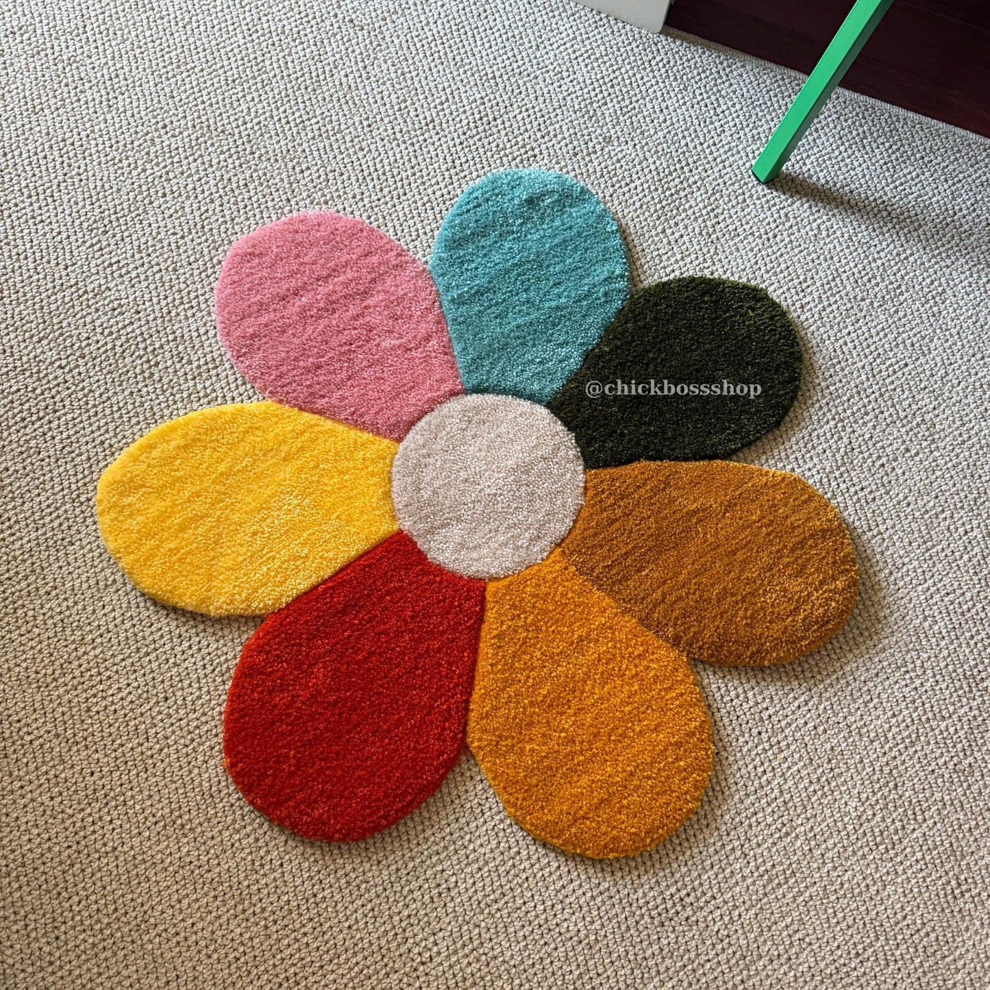 Black White  Flower Tufted Rug -  Boho Home Decor Tufting - Retro Style Aesthetic Handmade Tufted Rugs