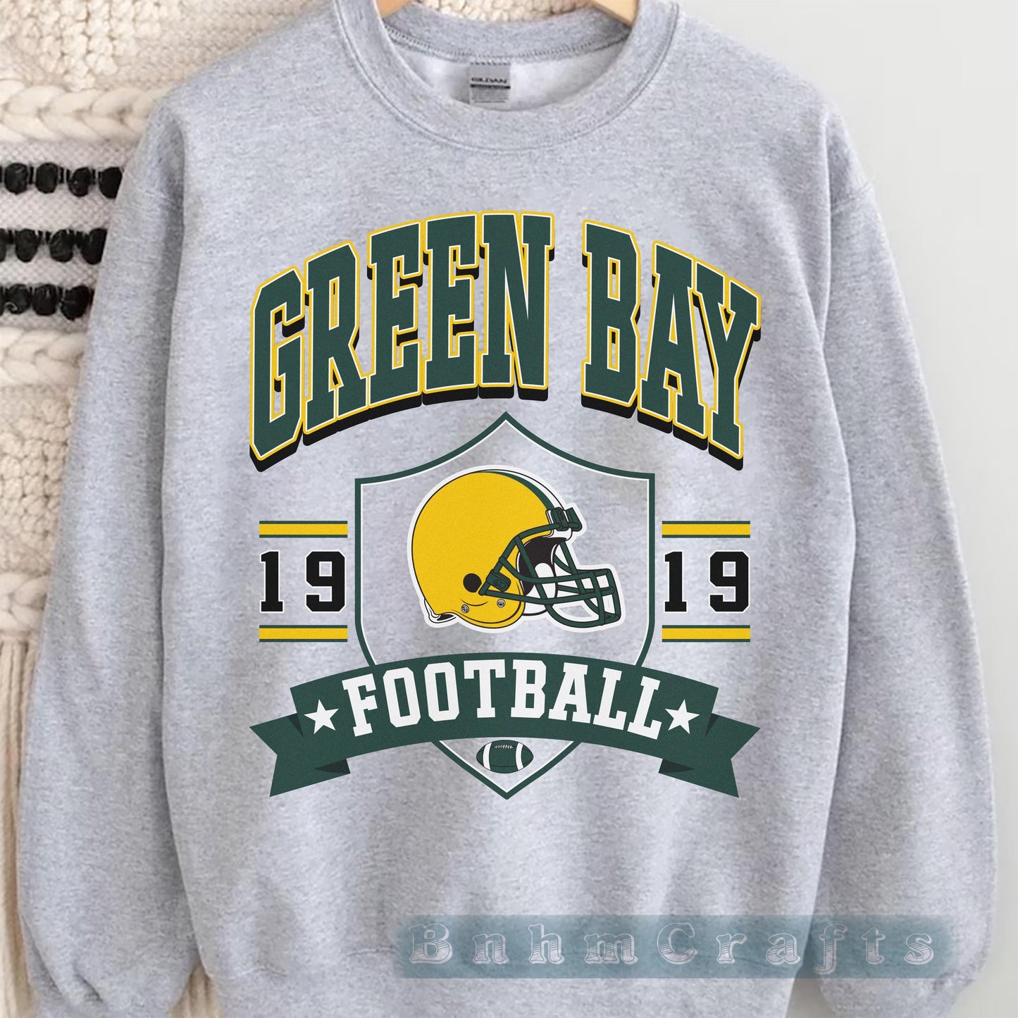 Green Bay Football Vintage 90s Style Sweatshirt, Green Bay Football Shirt, Sunday Football Shirt, Retro Green Bay Crewneck Tee, Game Day