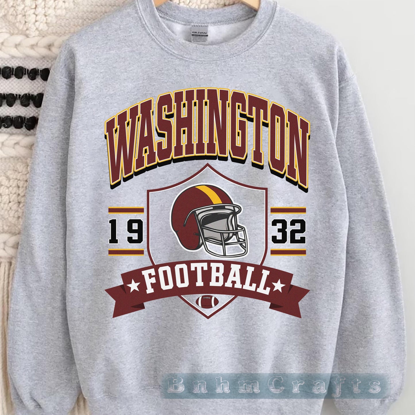 Washington Football Vintage Style Sweatshirt, Washington Football Crewneck, Washington Football T-shirt, Washington Fan Gifts Tee