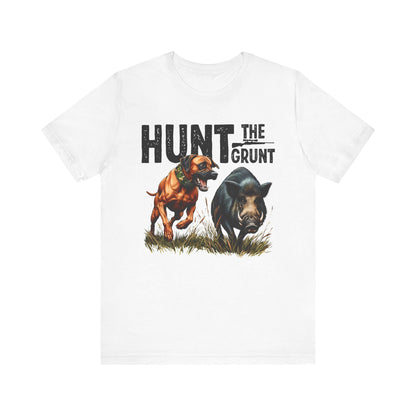 Hog Hunting Graphic Tee: Outdoorsman Unisex T-Shirt