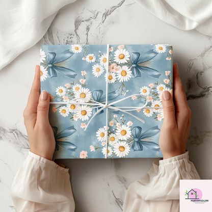 Vintage Daisy Wrapping Paper: Rustic Floral Biodegradable Cotton