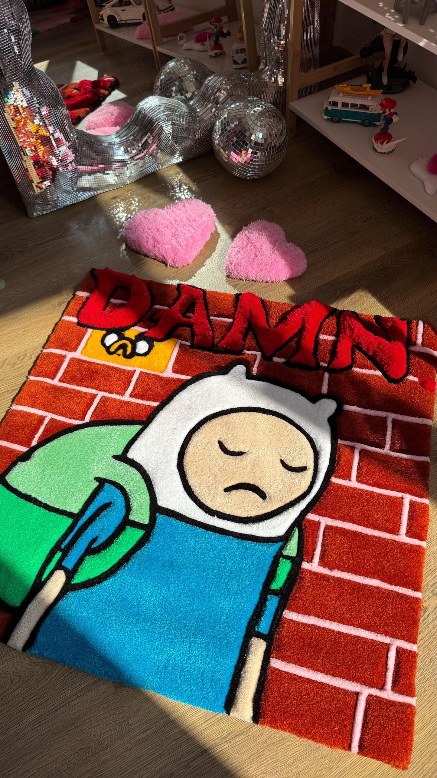 Cover Kendrick Tufted Rug – Custom Handmade Cartoon Carpet, Ramen Meme Rug, Fluffy Floor Mat, Funny Anime Decor for Bedroom or Gamer Gift