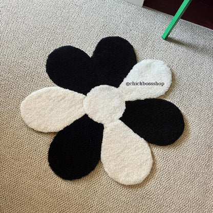Black White  Flower Tufted Rug -  Boho Home Decor Tufting - Retro Style Aesthetic Handmade Tufted Rugs