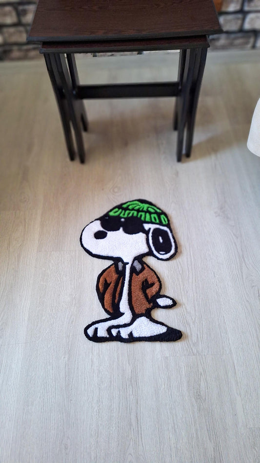 Handmade Tufted Snoopy Rug: Cartoon Accent Rug, Wall Art