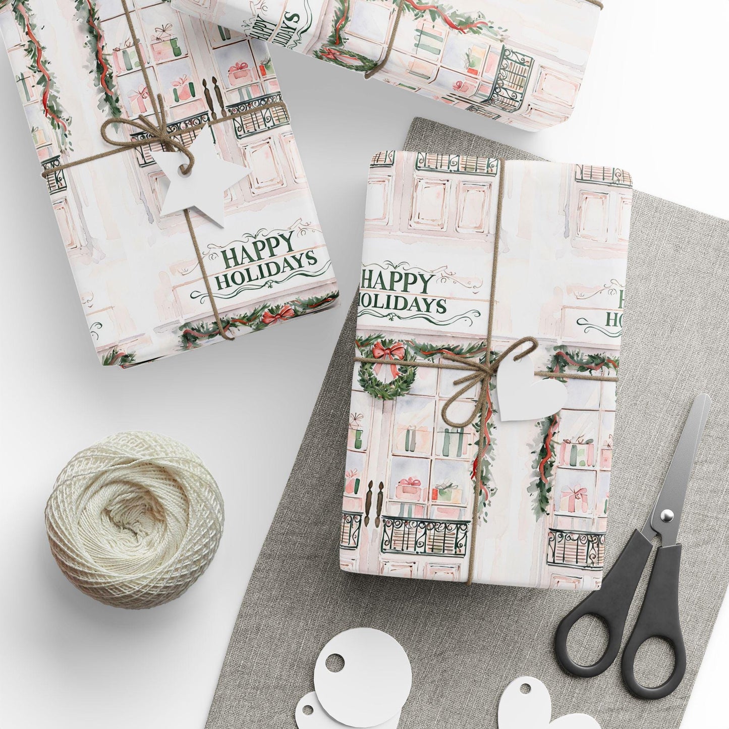 Holiday Wreath Gift Wrapping Paper: Festive Christmas Present Wrap