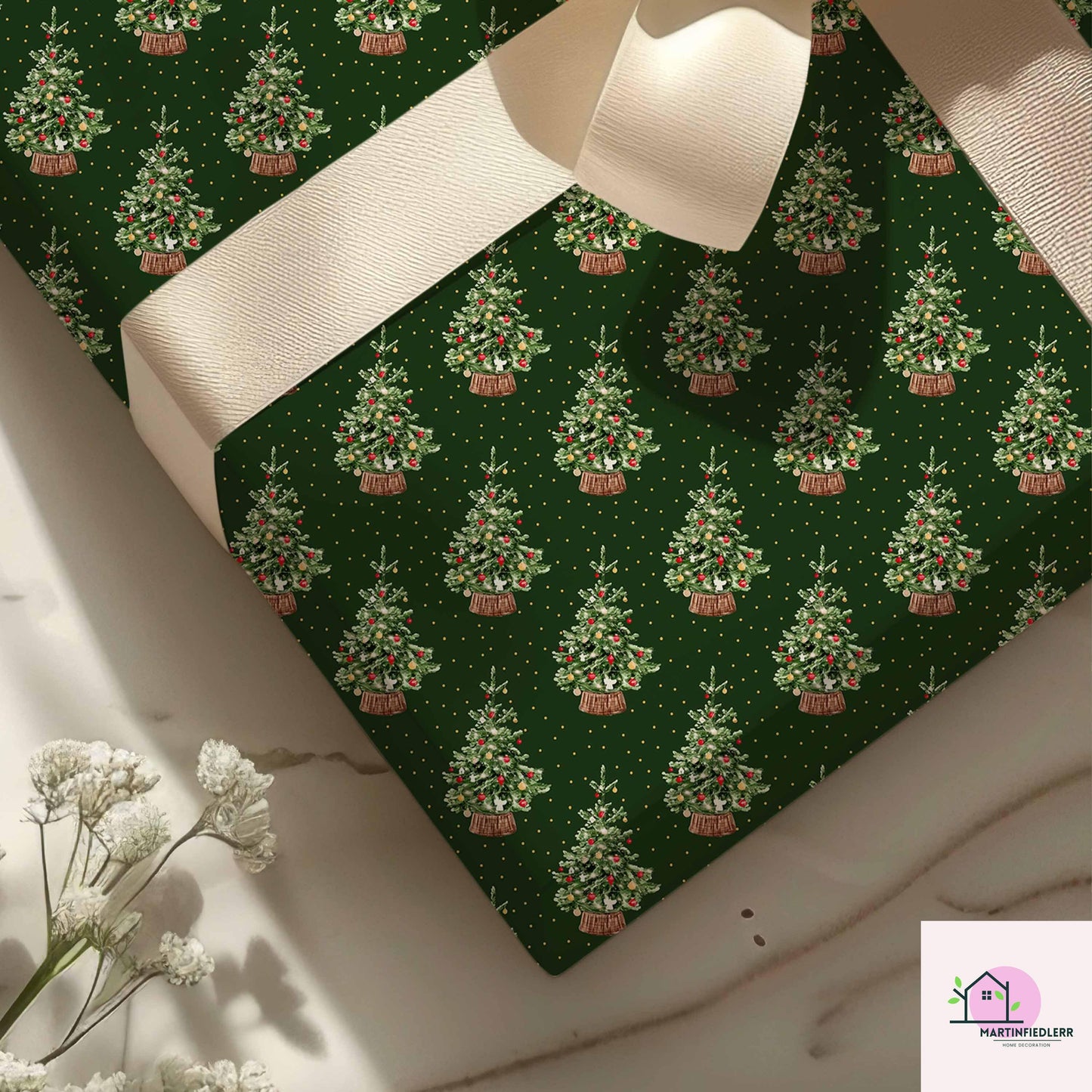 Green Christmas Wrapping Paper: Vintage Tree in Basket Design