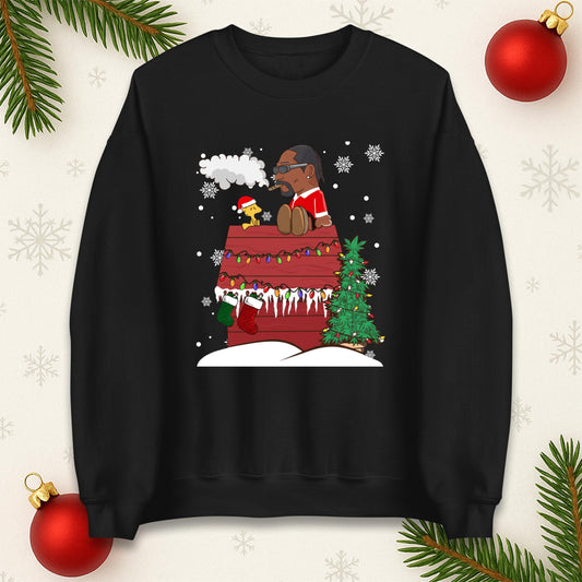 Snoop Dogg Christmas Jumper, Funny Santa Weed Tee, Cool Xmas Gift for Men Women, Snoopy Parody Holiday Sweatshirt, Hip Hop Festive Top