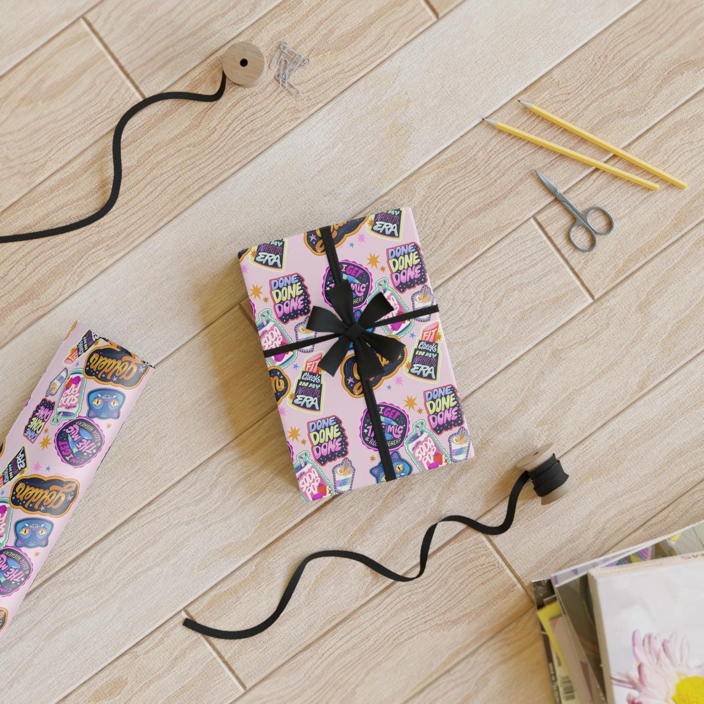 Kpop Huntrix Gift Wrap: Colorful Artsy Wrapping Paper Roll