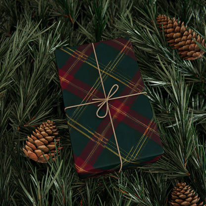 Vintage Green Tartan Christmas Wrapping Paper Roll, Elegant Holiday Gift Wrap, Classic Seasonal Gift Wrap, Luxury Christmas Paper