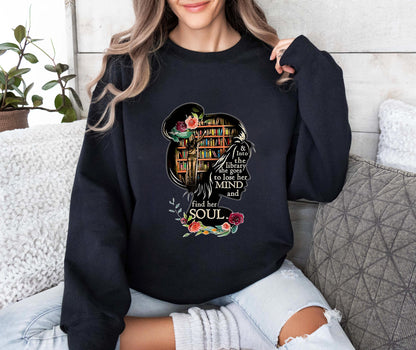 Book Reading Bookworm Book Lover Women Girls Librarian Sweatshirt, T-Shirt