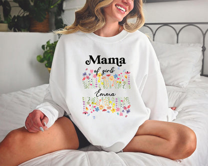 Mama of girls Sweatshirt with the Name Mama, Mom wildflower shirt