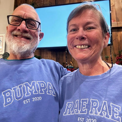 Geansaí Bróidnéireachta Cat Dubh nó Hoodie, Bronntanas Cat Dubh