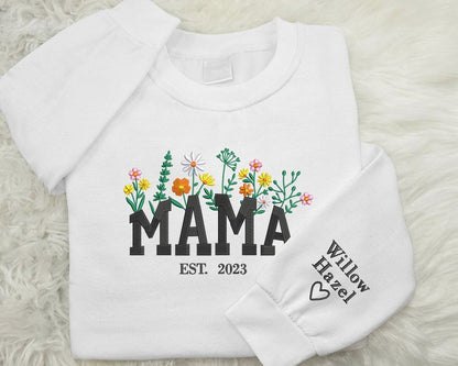 Embroidered Custom Mama Floral Sweatshirt, Personalized Kids Name on Sleeve with Initial Heart, Comfy Mama Crewneck Jumper, Mothers Day Gift