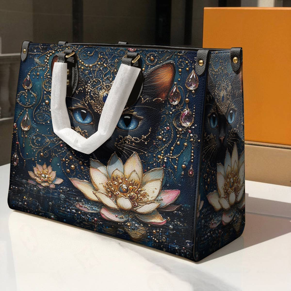 Leather Bag Mystic Black Cat