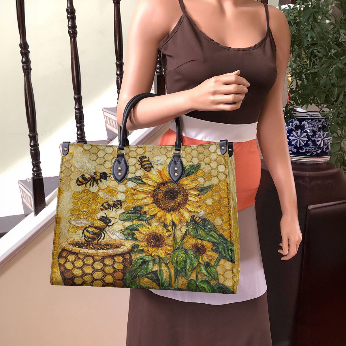 Leather Bag Bee Sunshine