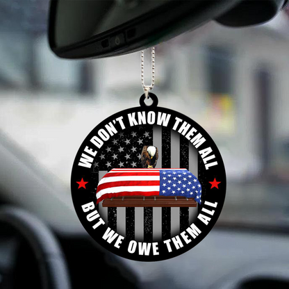 Ornáid Car Crochta Saighdiúir Níl aithne againn orthu go léir ach tá Comaoin againn ar fad orthu, Maisiú na Nollag